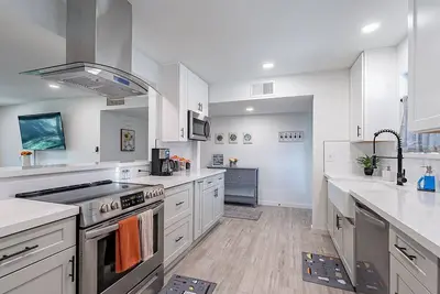 Image de Beautifully remodeled house with King Suite near Old Town Scottsdale