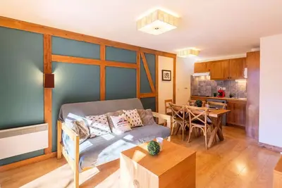Image de Appartement centre-ville avec piscine et sauna