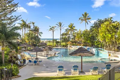 Image de Royal Palm 19f- 2Bed with ocean views