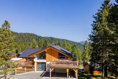 Image de Charmant chalet avec sauna, près des pistes
