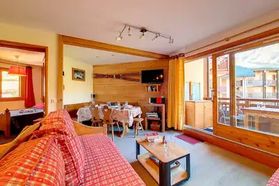 Image de Spacieux 3 pièces près des pistes avec balcon, WiFi et équipements complets