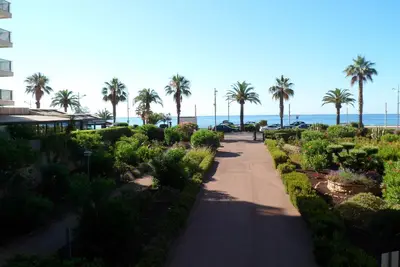appartement frejus plage front de mer