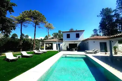 Image de Magnificent villa of 163 m2 with heated swimming pool, quiet and comfortable
