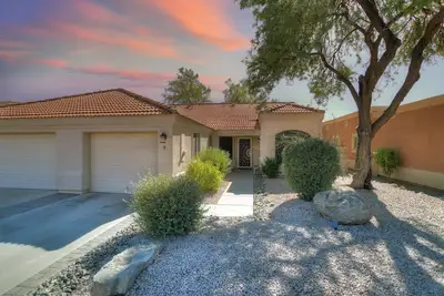 Image de Close To Golf Courses & Trails - Fountain Hills Home - Great Monthly Rates
