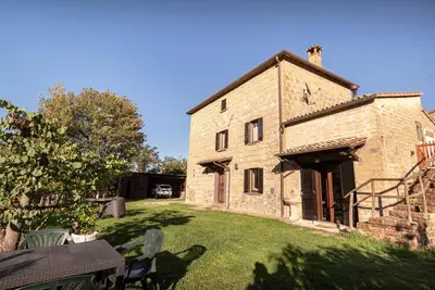 House surrounded by greenery between Civita di Bagnoregio, Orvieto and Bolsena