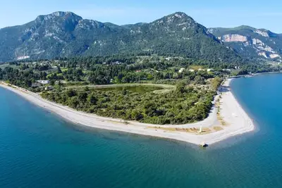 Image de Agios Konstantinos peaceful Beach 3bdr apartment