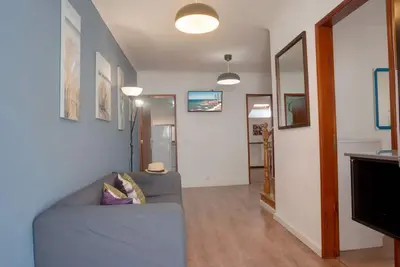Image de Joli appartement pour 5 personnes avec Wifi et Tv