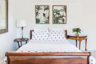 Image de Exclusive use boutique luxury holiday residence with outdoor bath