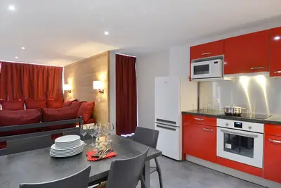 Image de Grand appartement rénové - 11 pers - Centre station - Balcon