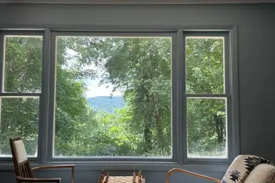 Image de Perfect cabin getaway. 5mins from hiking trails & lake Waramaug