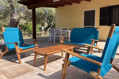 Image de Romantic family cottage 5 minutes from the beach!