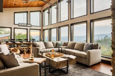 Image de Incredible View, Indoor Pool, Game Room, Hot Tub