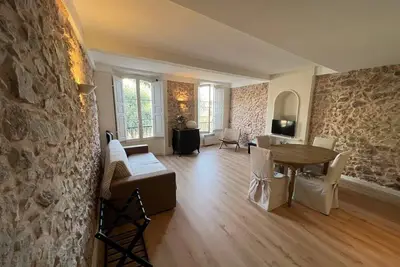 Image de C054 Bel Appartement Lumineux au Coeur du Suquet