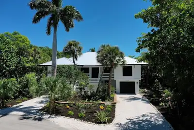 Image de Quintessential Sanibel Beach House