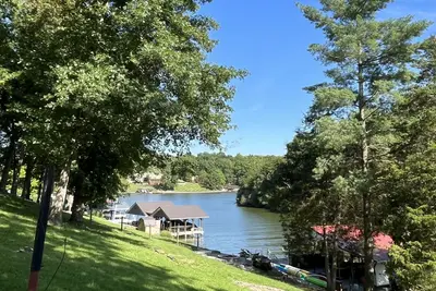 Image de Peaceful Cabin in Cove on Williamstown Lake 7 miles from Ark Encounter