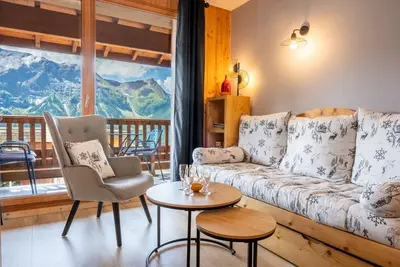 Image de 2 pièces cabine 6 pers, balcon, piscine, Wifi et parking