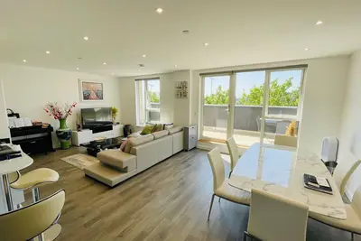 Image de Luxury 2 Bedrooms Penthouse + Free Indoor Parking