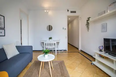 Image de 31par1008 Enchaning aparment facing Paralel