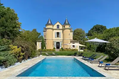 Image de Chateau Seyches - Cinq Chambres, Couchages 10