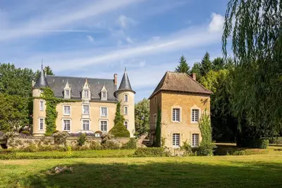 Image de Chateau De La Manay - Sept Chambres, Couchages 14