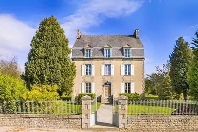 Image de Maison Meneac - Quatre Chambres Villa, Couchages 8