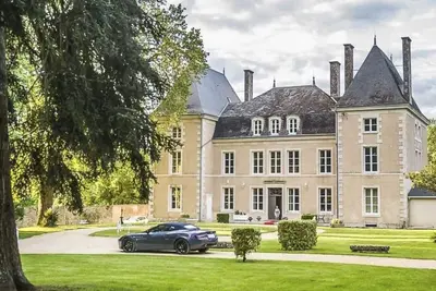 Image de Chateau Paradis - Vingt-huit Chambres, Couchages 91