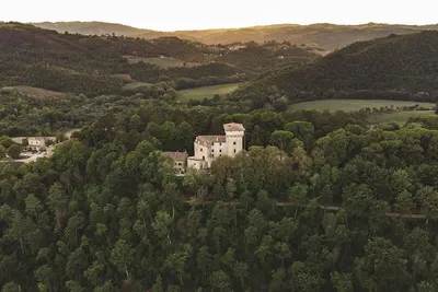 Image de Castello Gubbio - Quinze Chambres, Couchages 30