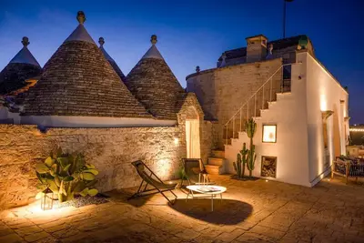 Image de Trulli Carmina - Cinq Chambres Villa, Couchages 10