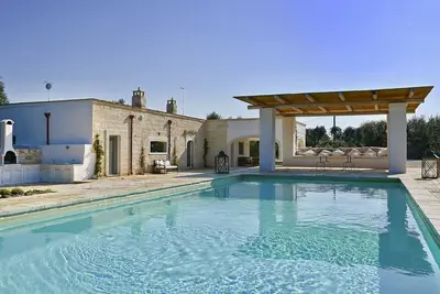 Image de Casolare Ostuni - Trois Chambres Villa, Couchages 8