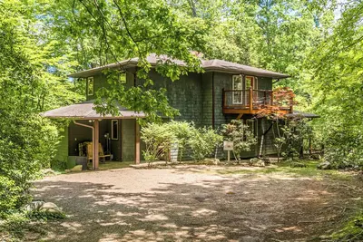 Image de Wild Time: Secluded Cabin Escape Only Minutes from Downtown Gatlinburg