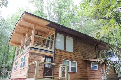 Image de Little Pigeon River House: Riverside Lodge with Perfect Outdoor Nature Area
