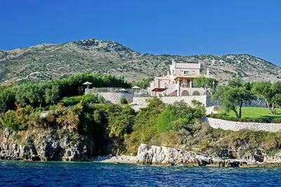 Image de Villa Athina - Six Chambres Villa, Couchages 12