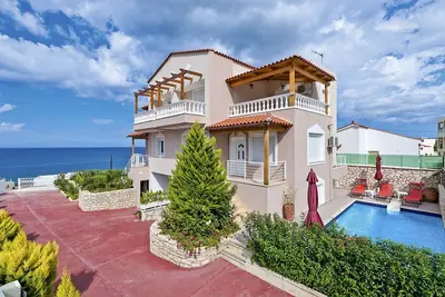 Image de Villa Rethymno - Trois Chambres Villa, Couchages 6