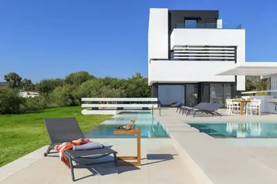 Image de Villa Ritsos - Trois Chambres Villa, Couchages 7