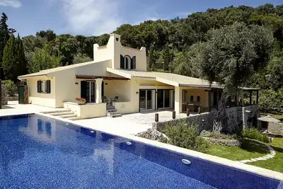 Image de Kommeno View - Six Chambres Villa, Couchages 12