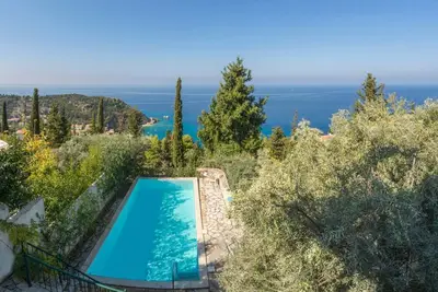 Image de Villa Arithmos - Trois Chambres Villa, Couchages 6