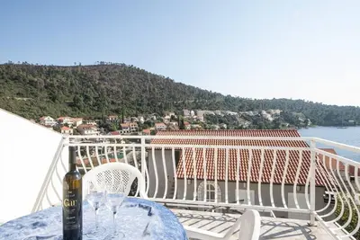 Image de Bertie's Lodge - One Bedroom Apartment with Terrace and Sea View