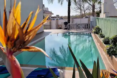 Image de \"La Pinya\"@Marisol : 500m de la plage, piscine privée, A/C, WiFi, plage pour chiens