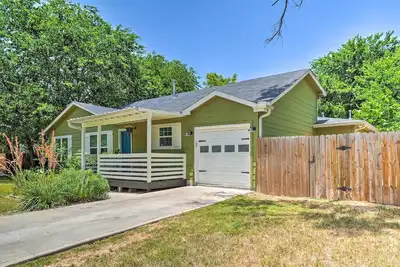 Image de Stunning Hutto Home < 1 Mi to Historic Dtwn!