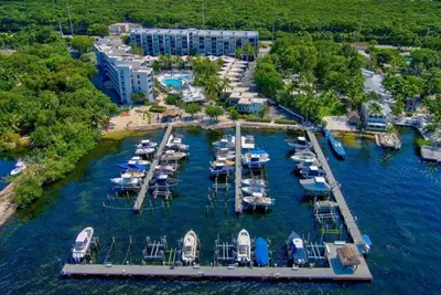 Image de Moon Bay Condo with Boat Slip Available summer 2025