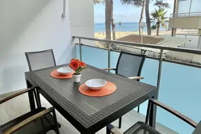 Image de Apartbeach Fabiola En Face De La Plage Et CHAUFFÉ
