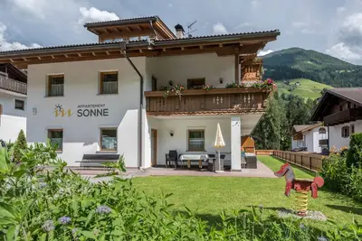 Image de Appartement \"Sonne Nr. 17\" avec vue sur la montagne, jardin et Wi-Fi