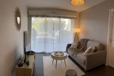 Image de Vannes Centre Au Calme-T2 Cosy Avec Parking Privatif-Terrasse-Wifi