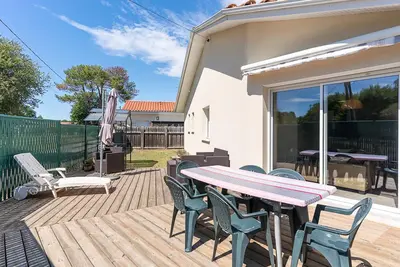 Image de Maison 6 pers. à Biscarrosse, proche lac, jardin, Bbq, WiFi, parking, ménage inclus