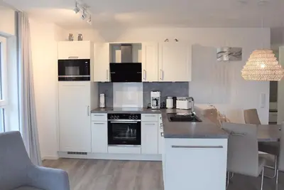 Image de Modern, high-quality vacation apartment, sauna, large balcony, sea view, close to the beach