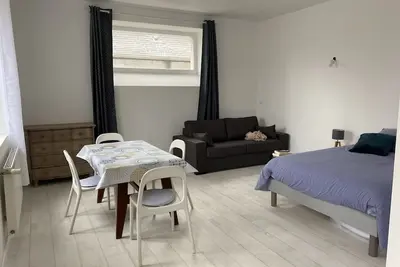 Image de Studio neuf à moins de 5 minutes des plages de la Côte de Granit Rose