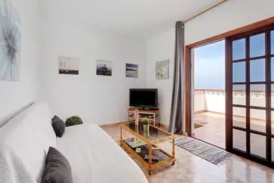 Image de Maison de vacances Villa Luisa 2 avec vue sur la mer, terrasses & Wi-Fi