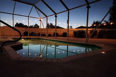 Image de The Coconut Courtayrd-Private Heated Saltwater Pool-Minutes From Fun-Walk 2 Golf