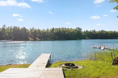 Image de Putman Lake Cabin & Bunkhouse | Beach | Ac | Fish