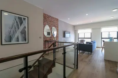 w* | Bright 2br Duplex in Miraflores